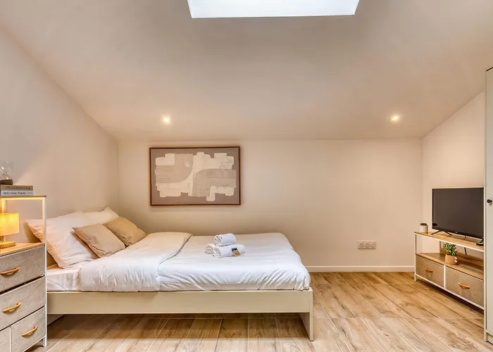 Apartman La Sable - Cosy - Proche Metro B